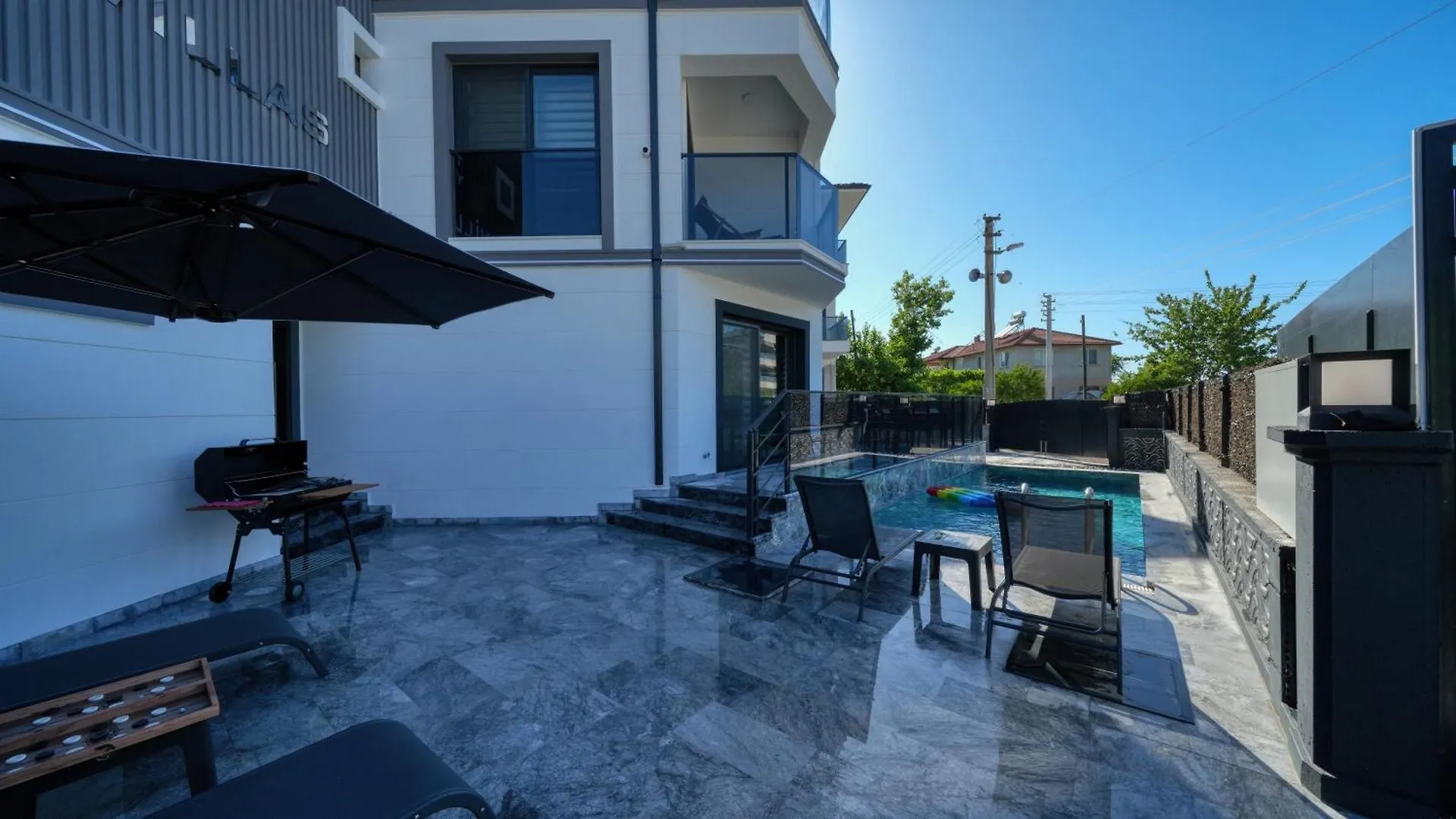 Serenity Villa 达拉曼