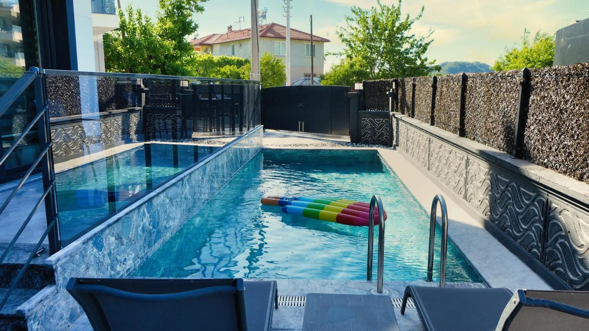 Serenity Villa 达拉曼